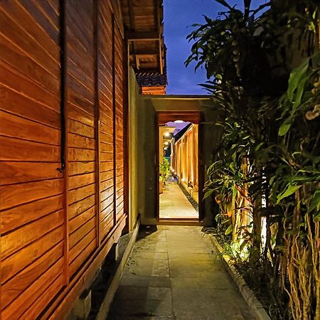 Ngesil Private Joglo & Pool Hotel Ubud  Exterior photo