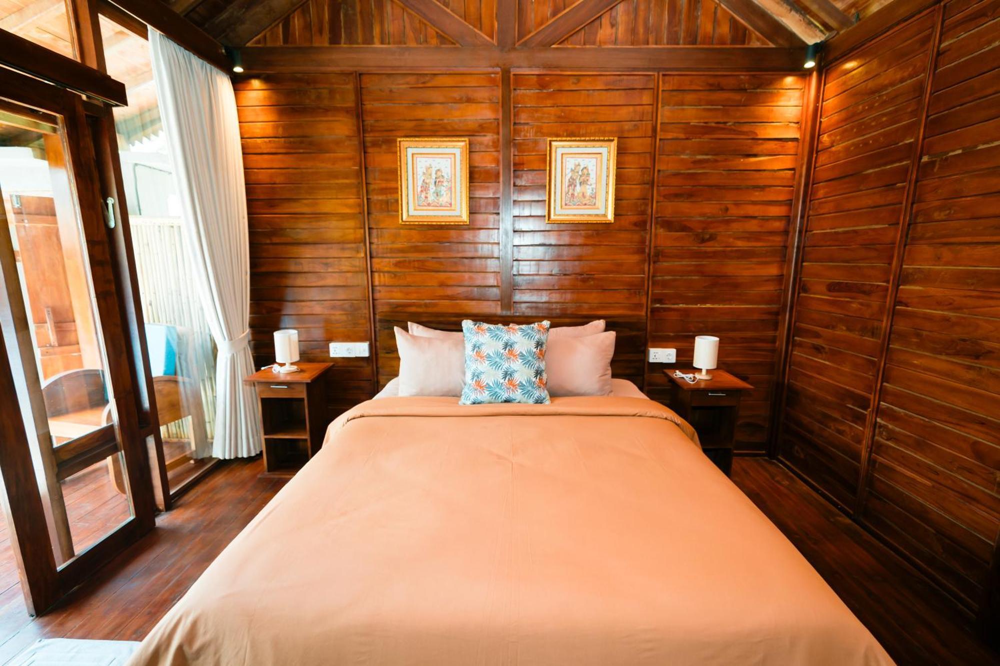 Ngesil Private Joglo & Pool Hotel Ubud  Exterior photo